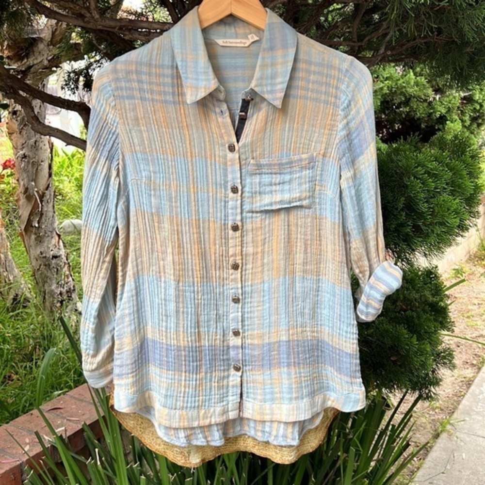 Soft Surroundings long sleeve light weight blouse PS‎ - Picture 3 of 14